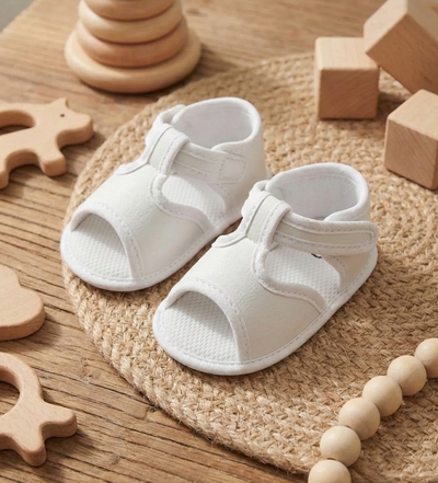 Sandalia unisex blanca no caminante 