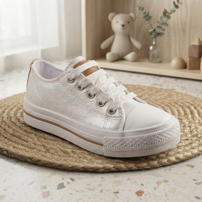Zapa blanca brillos