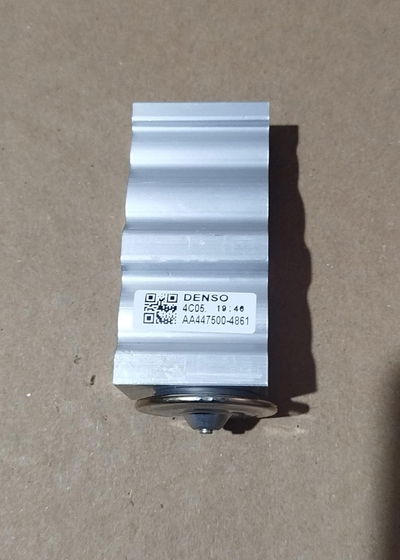 VALVULA DE EXPANSION TOYOTA HILUX ORIGINAL DENSO