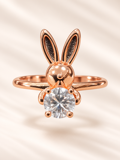 Anillo de conejo con piedra