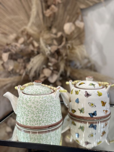 Tetera con infusor estampadas