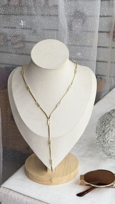 Collar corbatero stras 