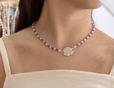 Collar rosa dije 