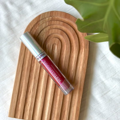 Labial metalizado Ruby Rose 