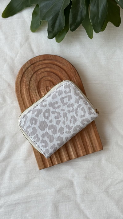 Tarjetero animal print