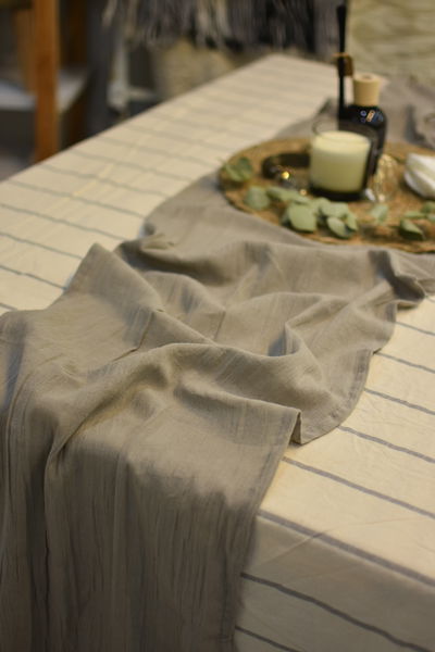 Caminos de mesa Gasa gris