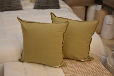 Almohadón verde musgo