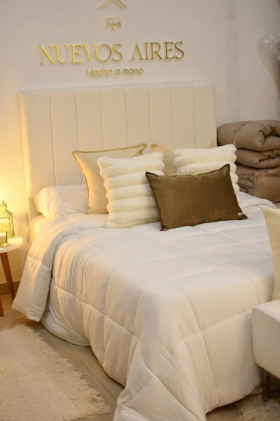 Acolchado Símil Plumón Hotelero blanco King