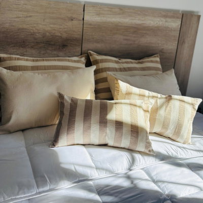 Almohadón Mila  - 50 x 70 - Tusor bastón beige