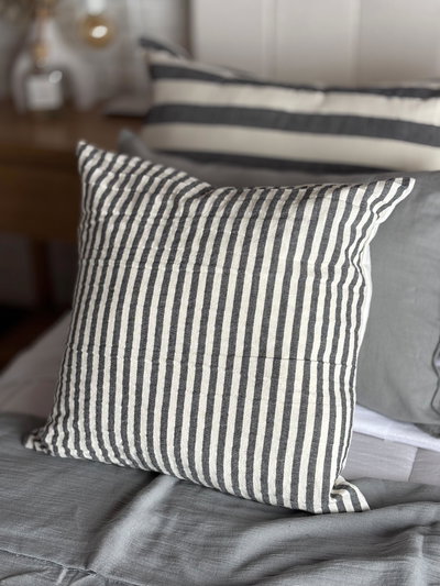 Almohadón Oliva - 45 x 45 - Tusor Harmony gris