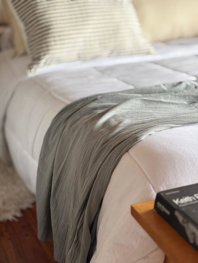 Pie de cama gasa gris 250 x 1