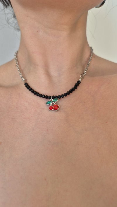 Collar cereza con cristales 