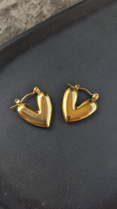 Aros corazón acero dorado 