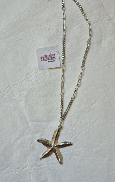 Collar con estrella de mar - acero 