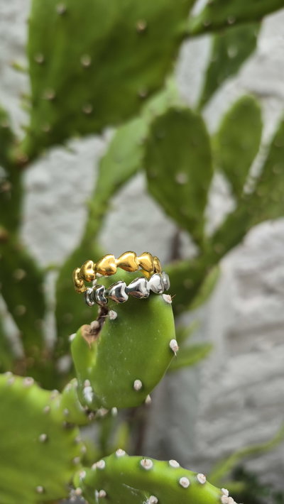 Anillo regulable corazones 