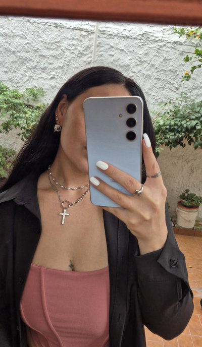 Collar cruz con strass - Acero quirúrgico 