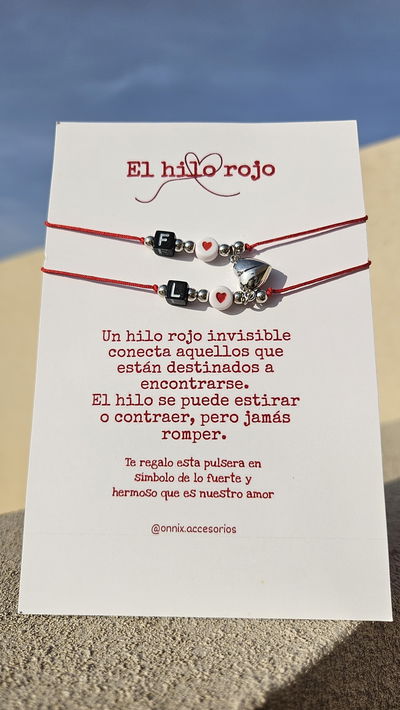 Hilo rojo con corazon iman 