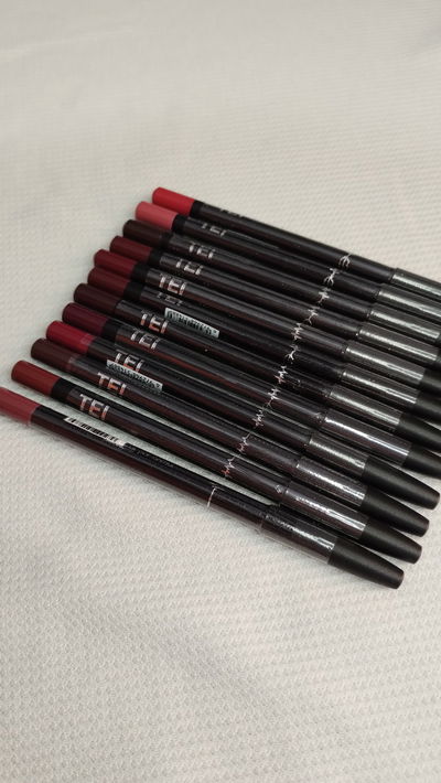 Delineador de labios TEI 