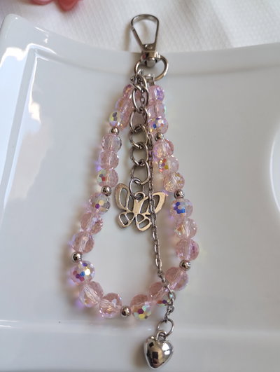 Llavero con cristales y cadenas