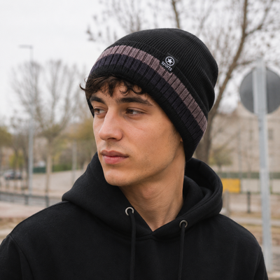 Gorra Lana Negra con Natural 