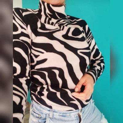 Polera Lanilla Blanca Print