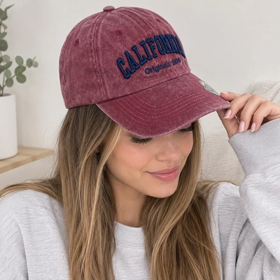 Gorra Vintage Bordo 