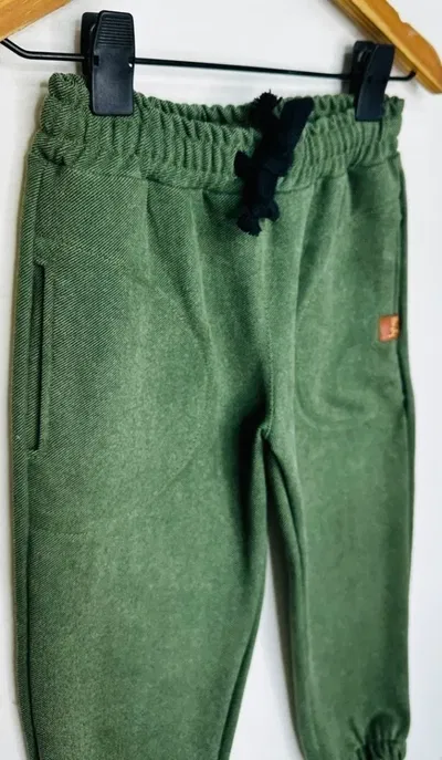 Jogger nene sarga pesado - 24141