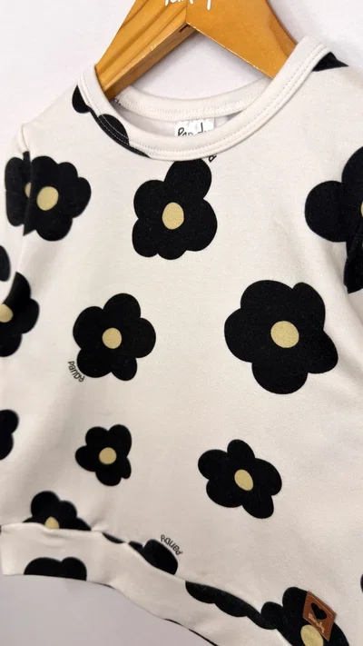 SEGUNDA Buzo Nena frisa flores Black - S26231