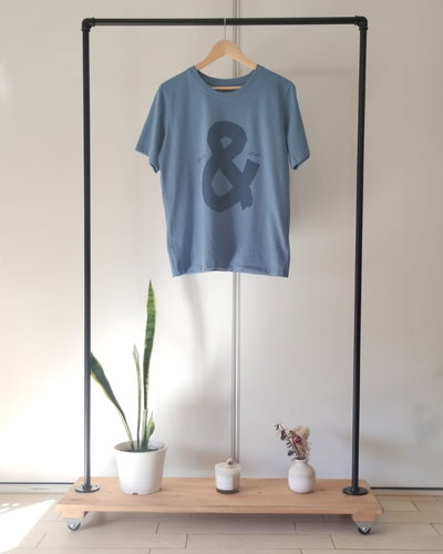 REMERA YOU & ME AZUL