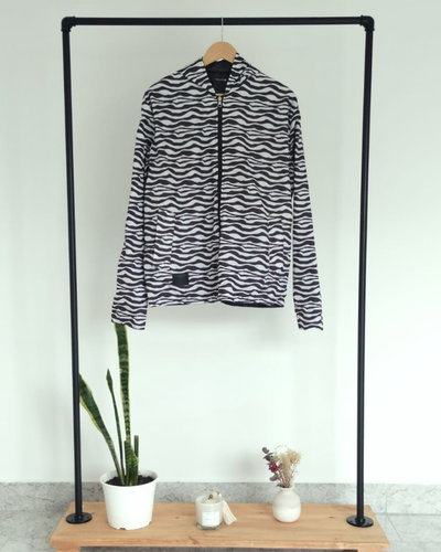 Campera reversible, impermeable y rompeviento