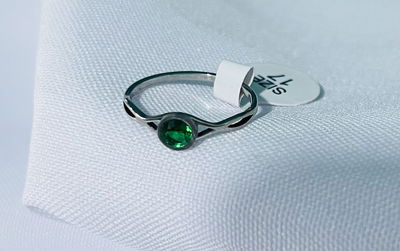 Anillo strass verde 