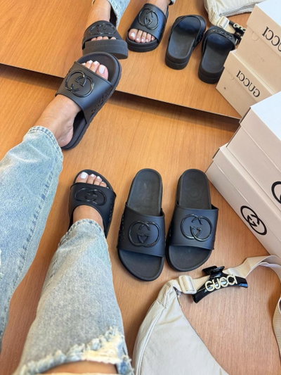 Ojotas GUCCI negro