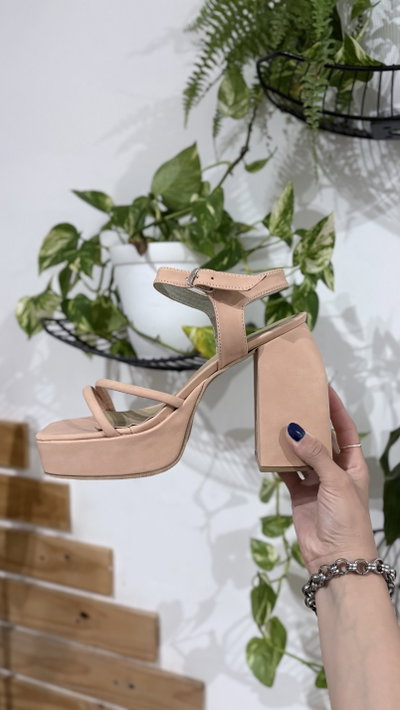 Sandalias DINA nude