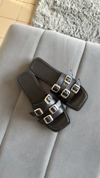 Flats LONDON negro