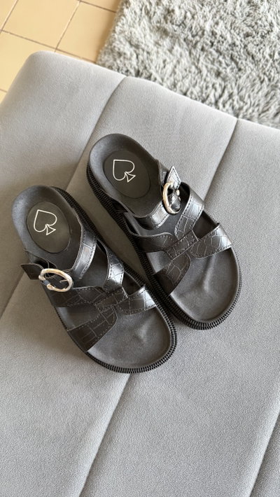 Sandalias WAYNA negro