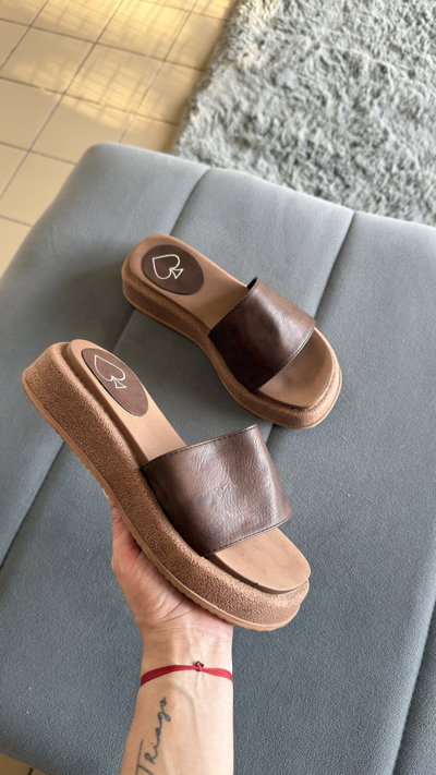 Sandalias SIDNEY chocolate