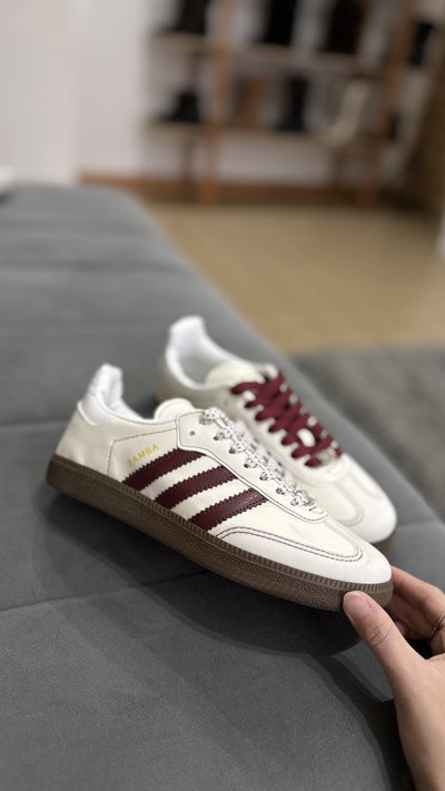 Zapatillas SAMBA OG crema bordó (importada)