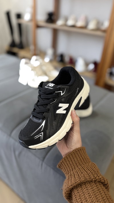 Zapatillas NB ABZORB negro (importadas)