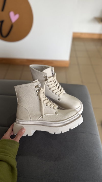 Borcegos ZEUS manteca