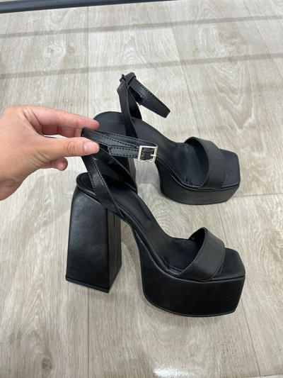 Sandalias CHARLOTTE