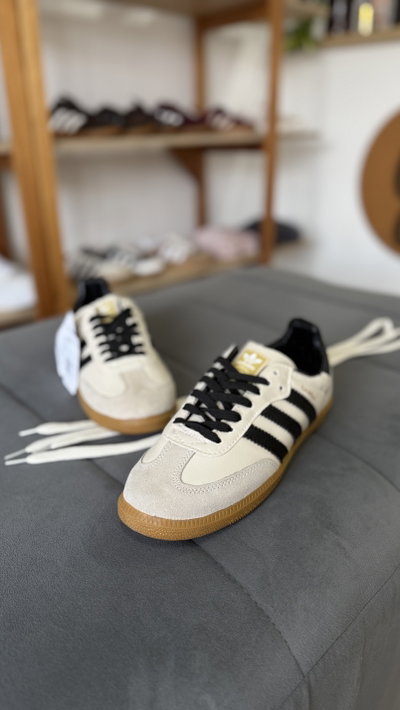 Zapatillas SAMBA OG crema negro (importada)