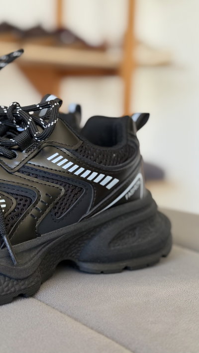Zapatillas CRUSH negro