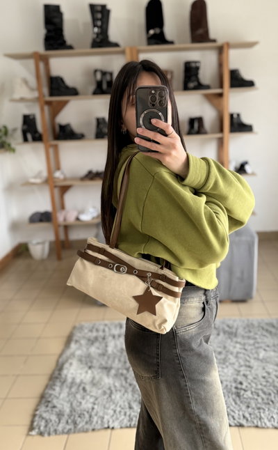 Mini bag BETA con charm