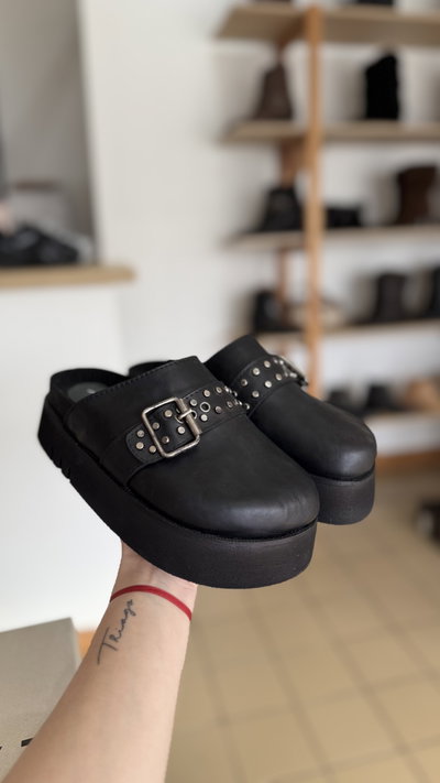 Zuecos SILVER negro