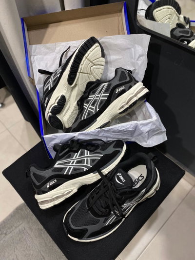 Asics deportivas
