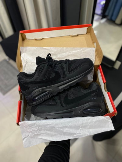 Air max command total black 