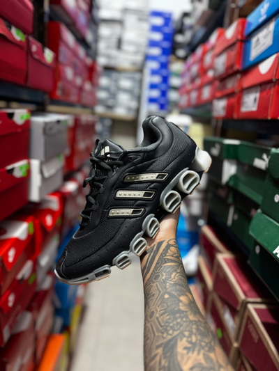 Adidas megaride