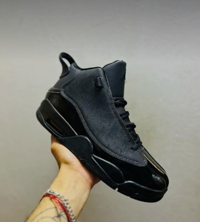 Jordan dup Zero total black G5 