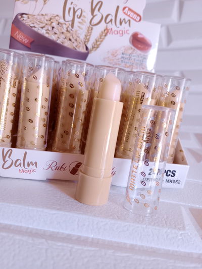 Bálsamos labial hidratante, mágico.