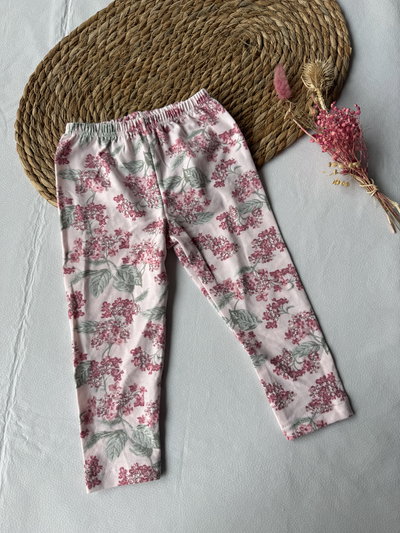 CALZA BEBA FLORAL LILA